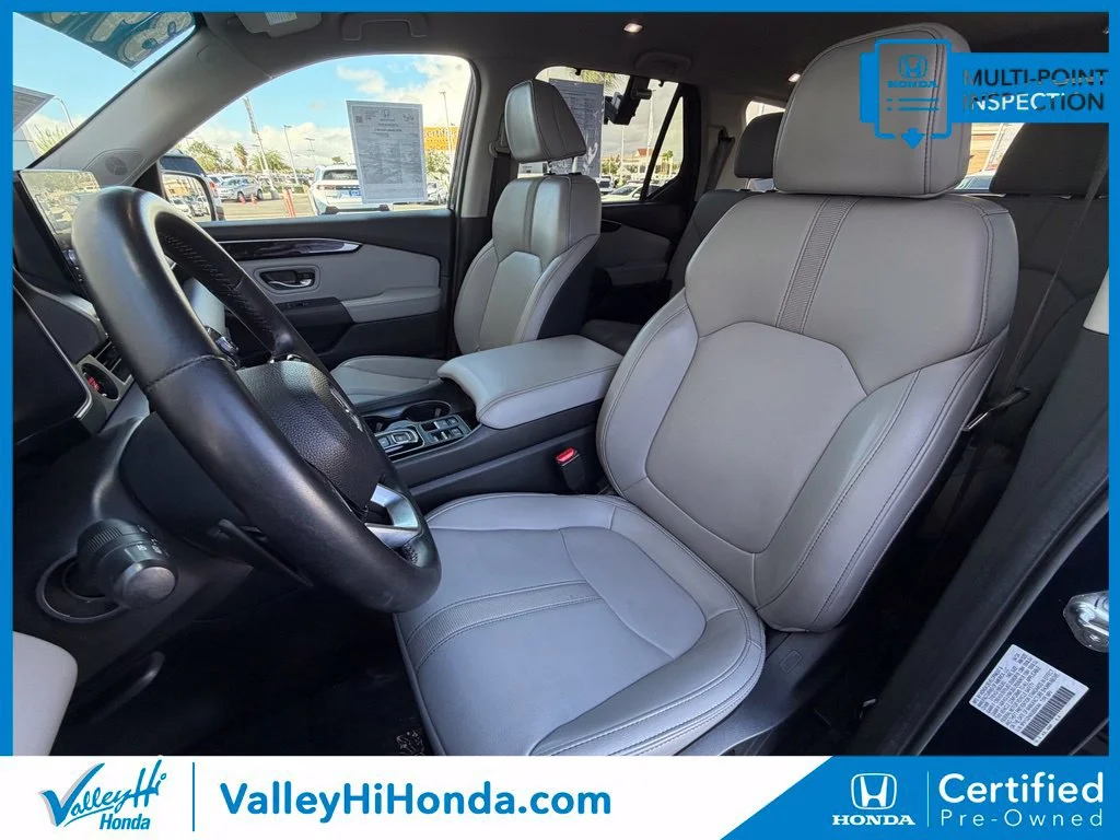 Certified Used 2025 Obsidian Blue Pearl Honda 2WD EX-L image 54