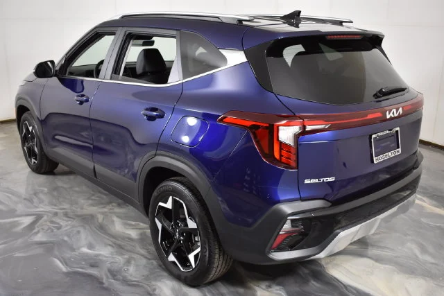 Used 2024 Blue Kia EX image 7