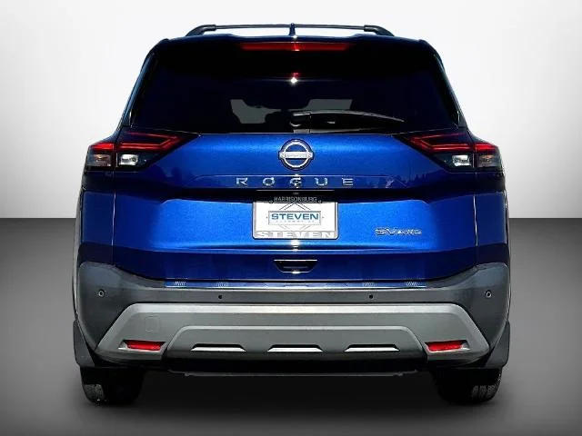Used 2023 Caspian Blue Nissan  image 5