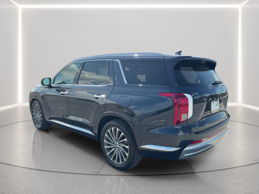 Used 2024 White Hyundai Calligraphy image 7
