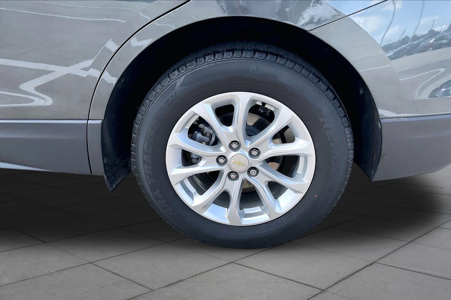 Used 2021 Nightfall Gray Metallic Chevrolet LT image 11