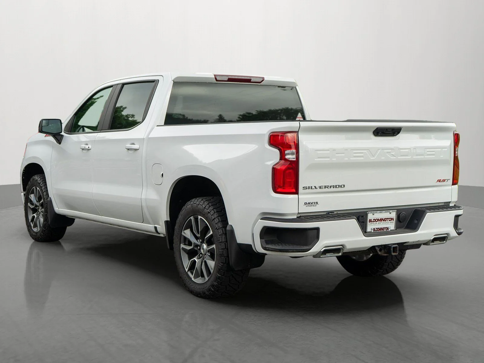 2024 Chevrolet Silverado 1500 RST - Photo 5