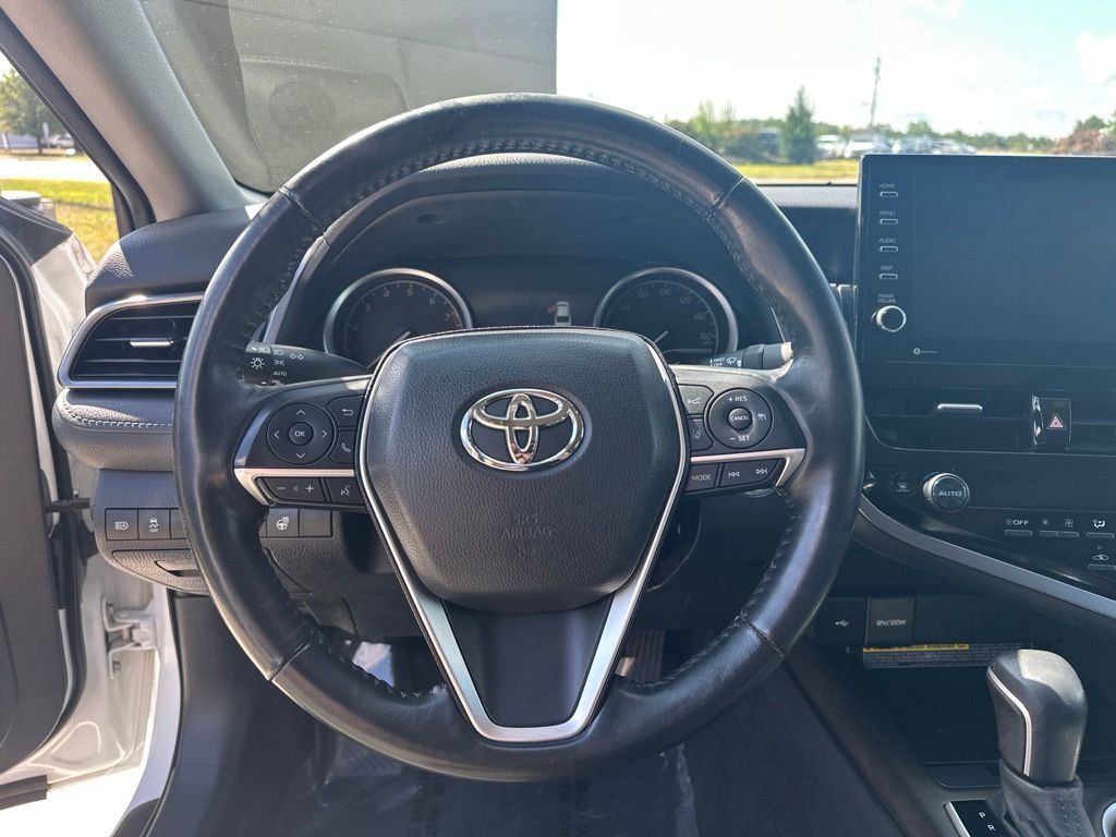 Used 2021 Beige Toyota XLE image 13