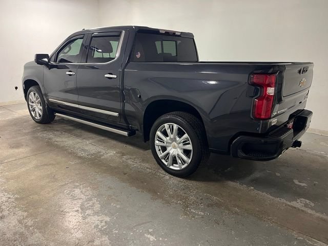 Used 2022 Dark Ash Metallic Chevrolet High Country image 6