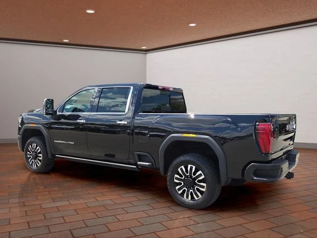 Used 2025 Onyx Black GMC Denali Ultimate image 36