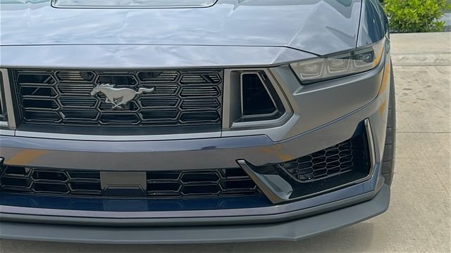 2025 Ford Mustang Dark Horse - Photo 10