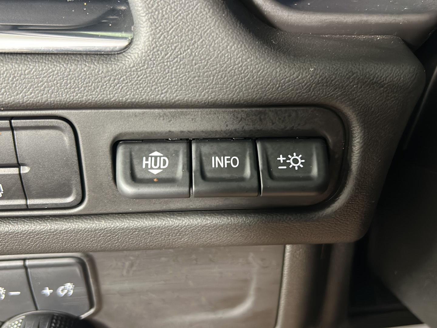 Used 2023 Summit White Chevrolet High Country image 27