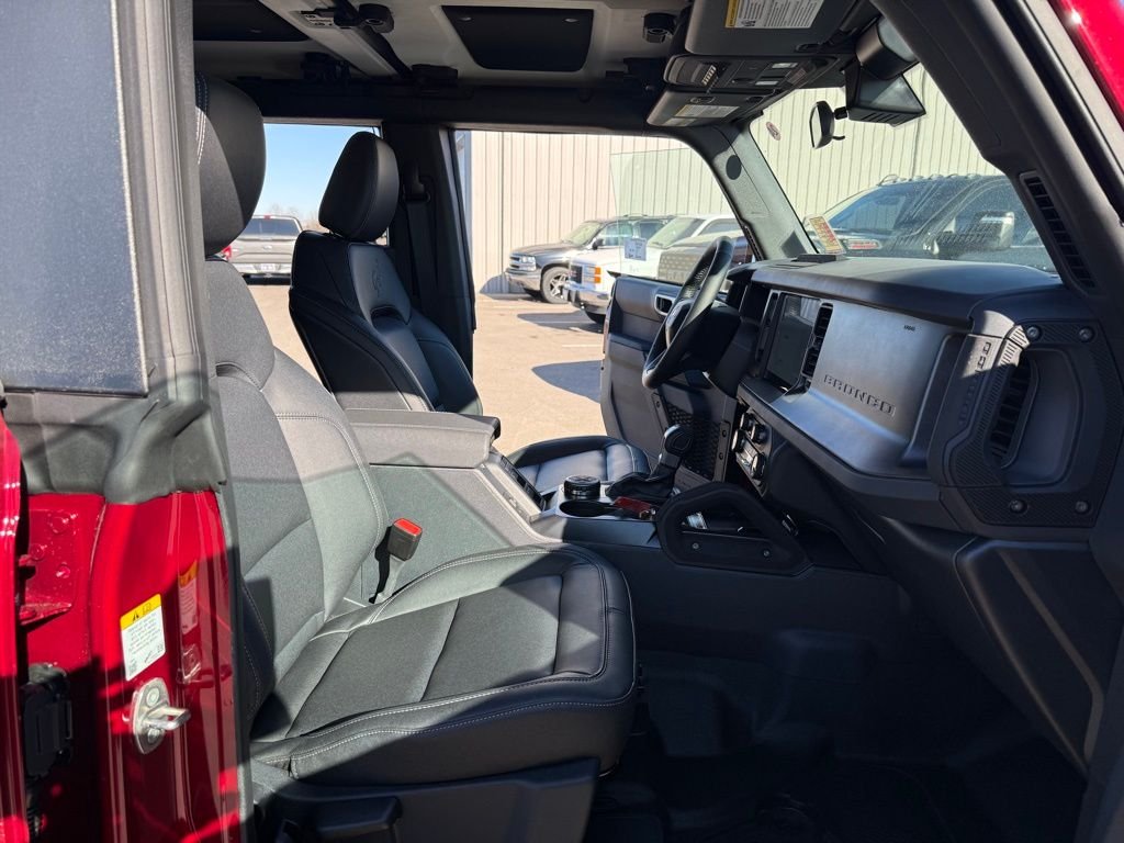2025 Ford Bronco 4-Door Badlands - Photo 16