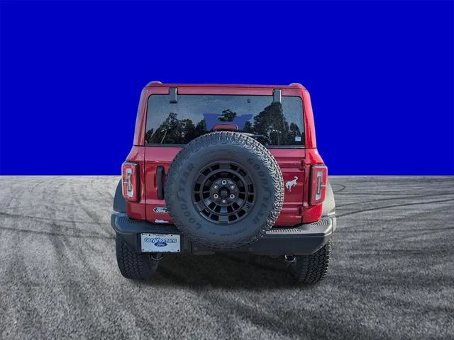 New 2026 Ruby Red Metallic Tinted Clearcoat Ford Badlands® image 5
