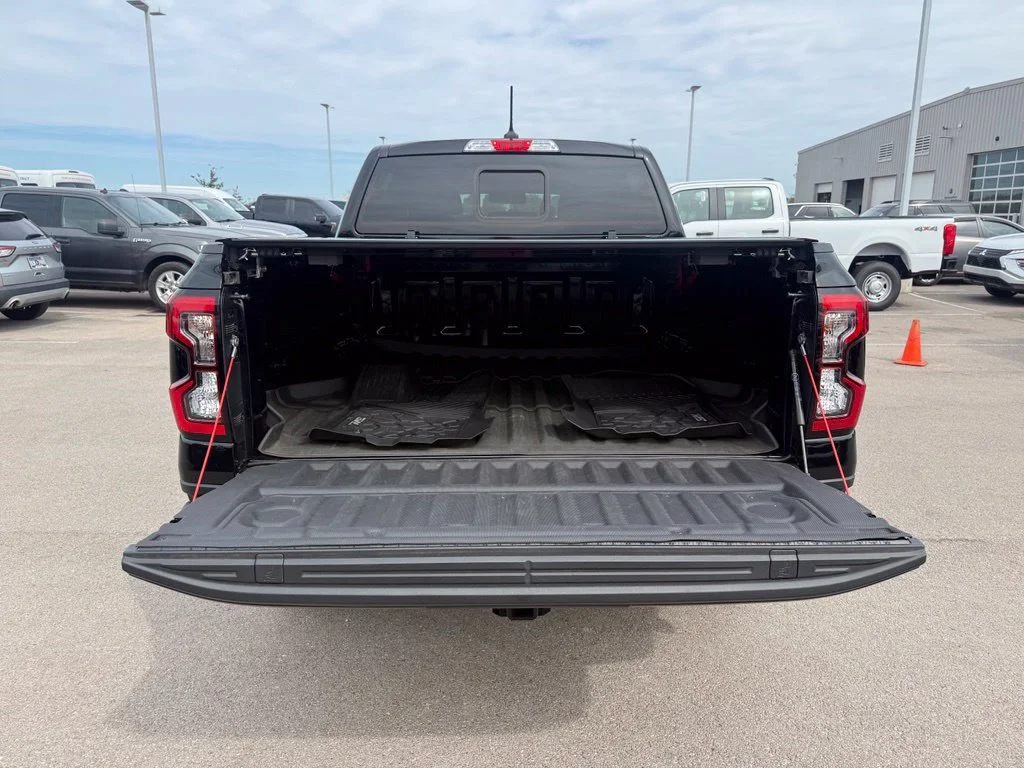 Used 2025 Black Ford XLT image 34