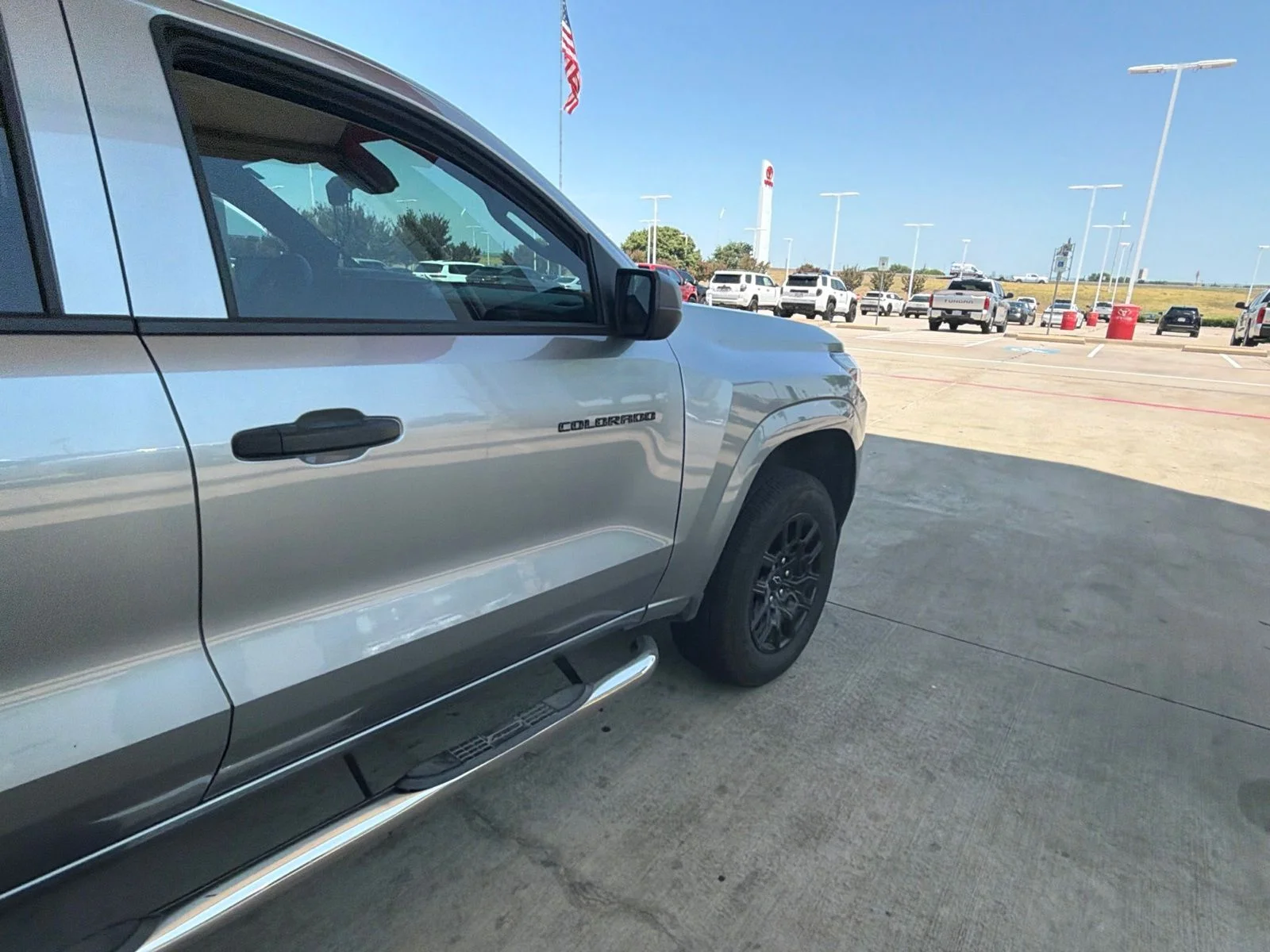 Used 2025 Gray Chevrolet Work Truck image 12