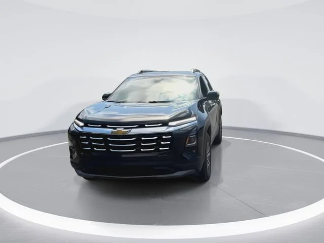 Used 2025 Black Chevrolet LT image 3