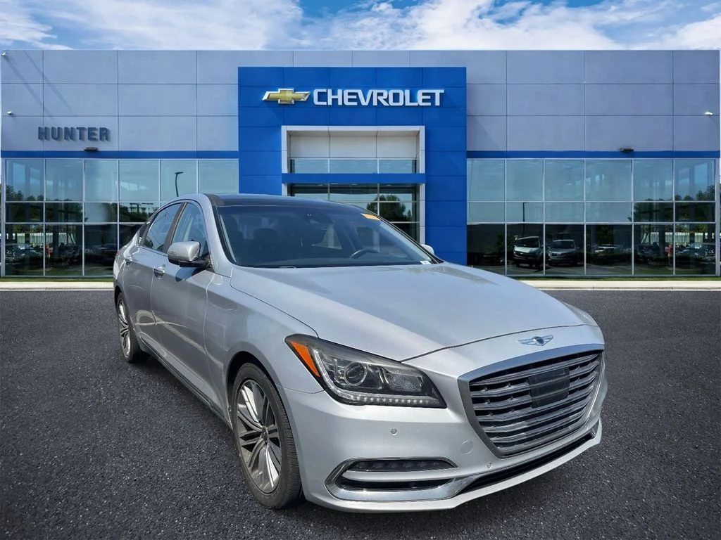 Used 2018 Silver Genesis 3.8 image 1