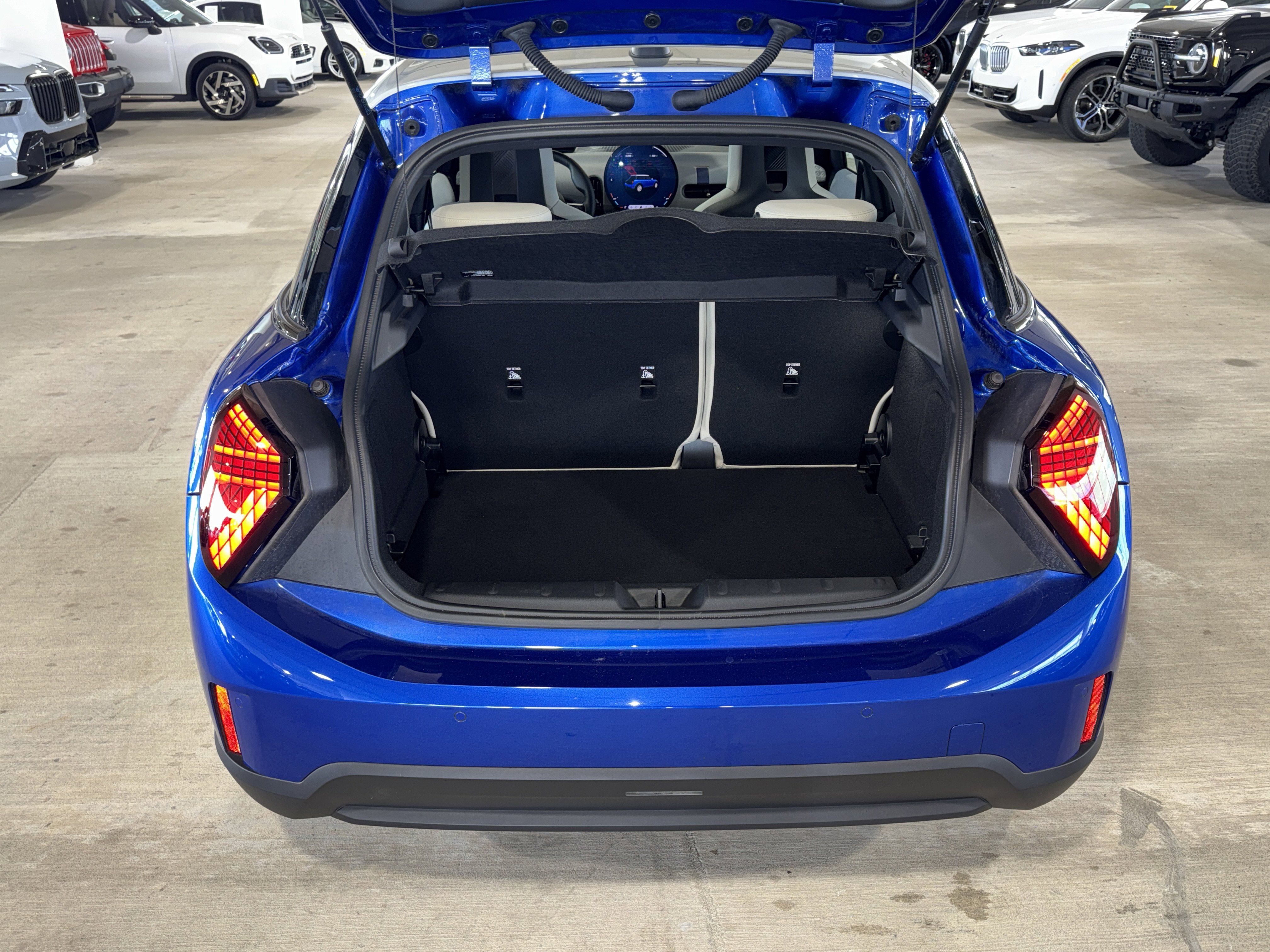Used 2025 Blazing Blue Metallic MINI Signature Plus image 15