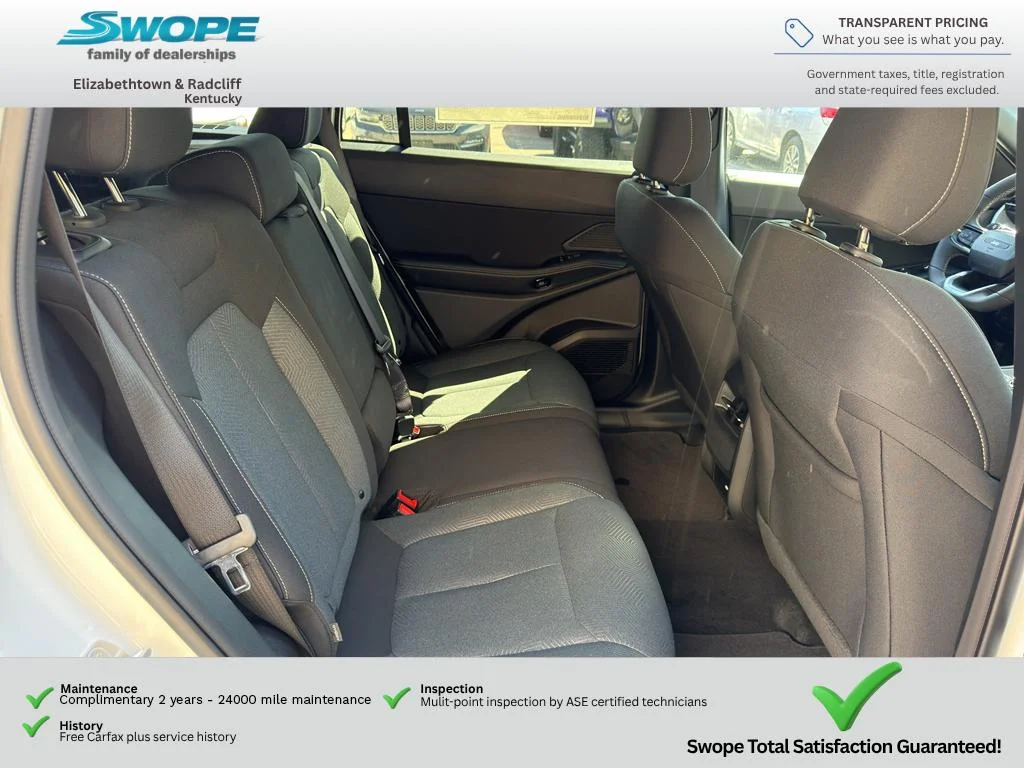 New 2026 Bright White Clear-Coat Exterior Paint Jeep Laredo image 10