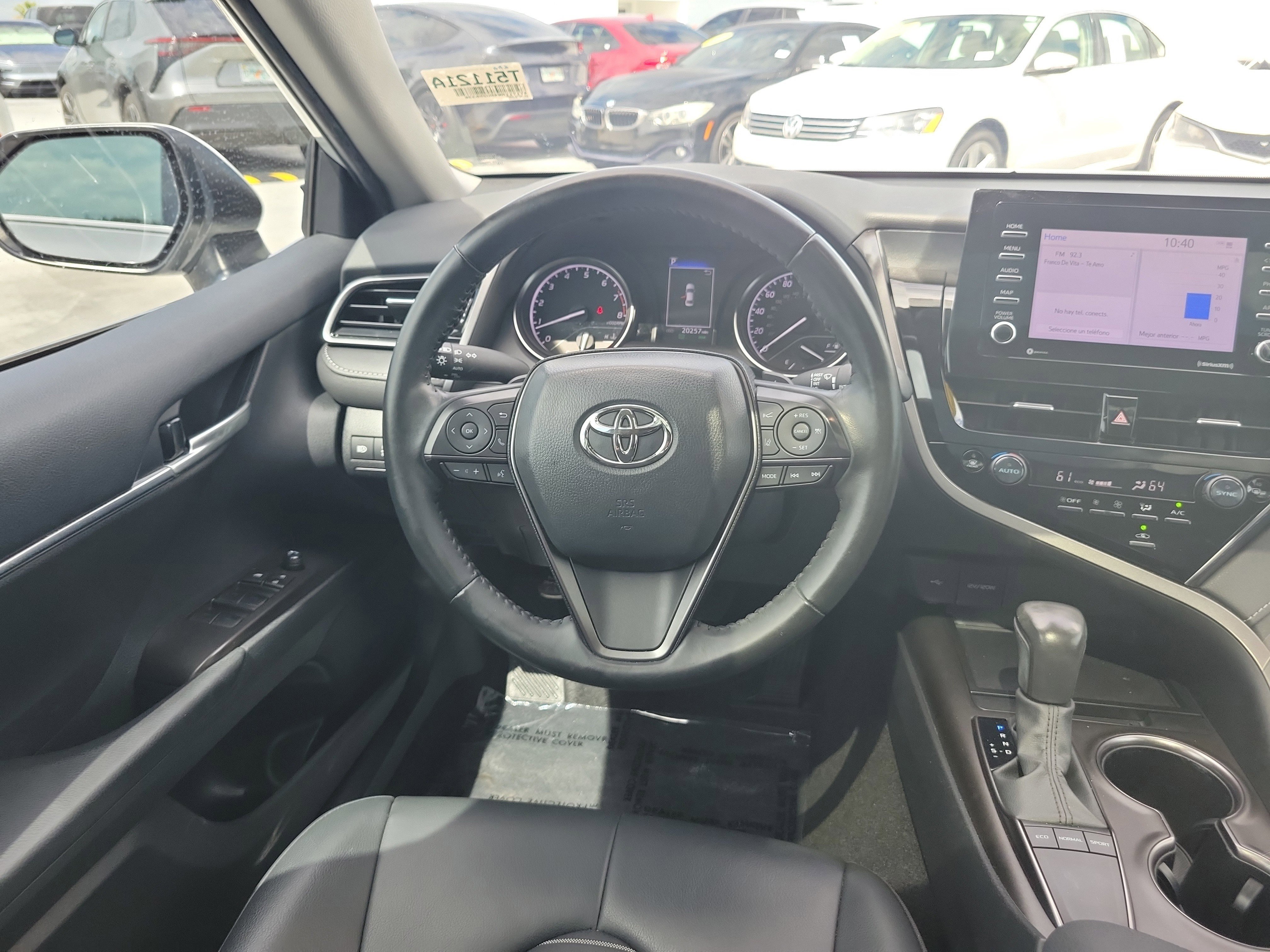 Used 2024 Ice Toyota SE image 15