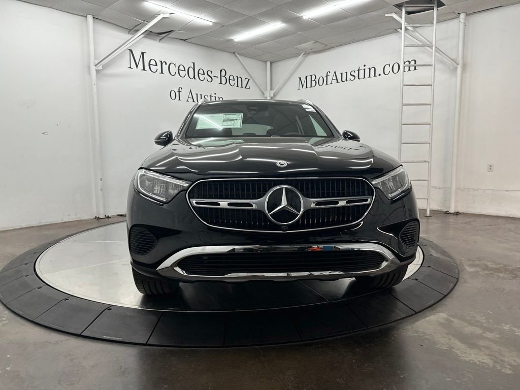 New 2026 Black Mercedes-Benz GLC 300 image 2