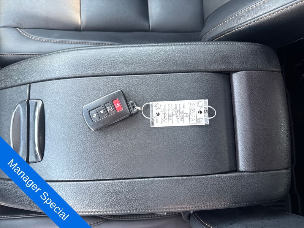 Used 2019 Red Toyota XLE image 30