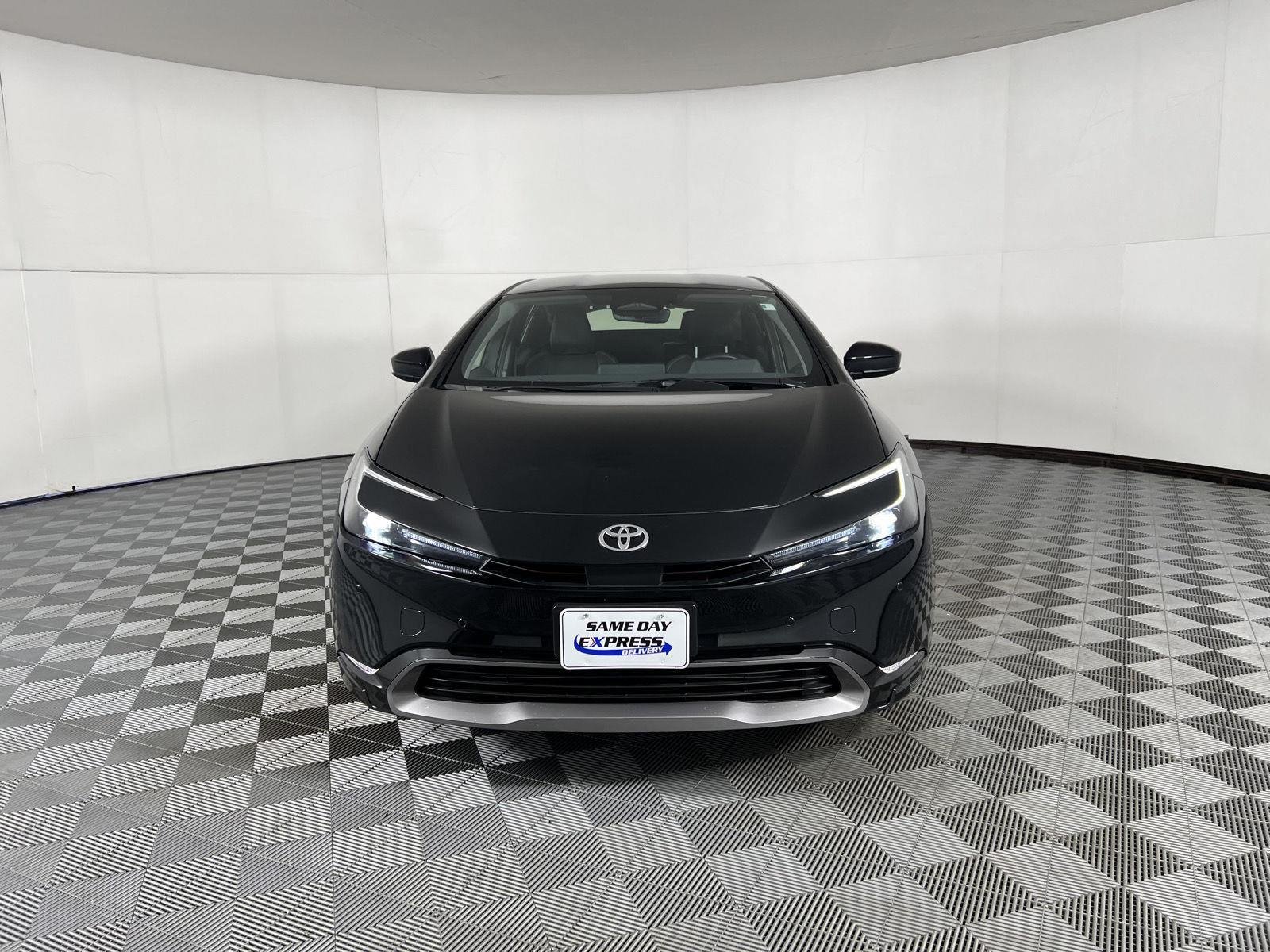 Used 2024 Midnight Black Metallic Toyota XLE image 20