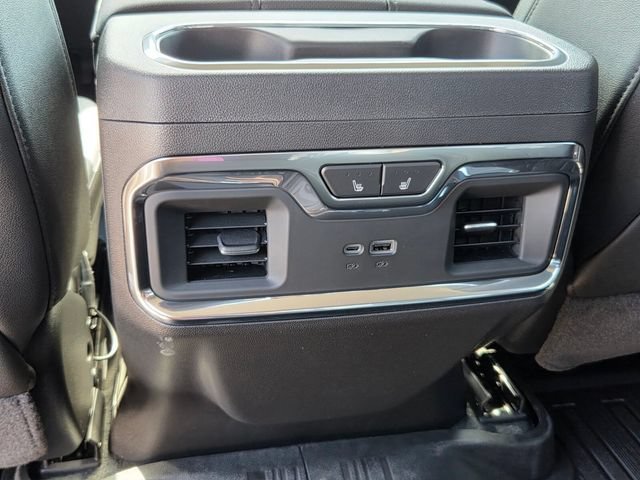 2026 GMC Sierra 1500 SLT - Photo 11