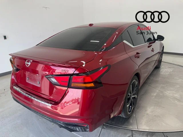 Used 2023 Red Nissan 2.5 SR image 35