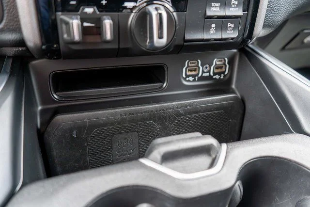 Used 2022 Black Ram Laramie image 34
