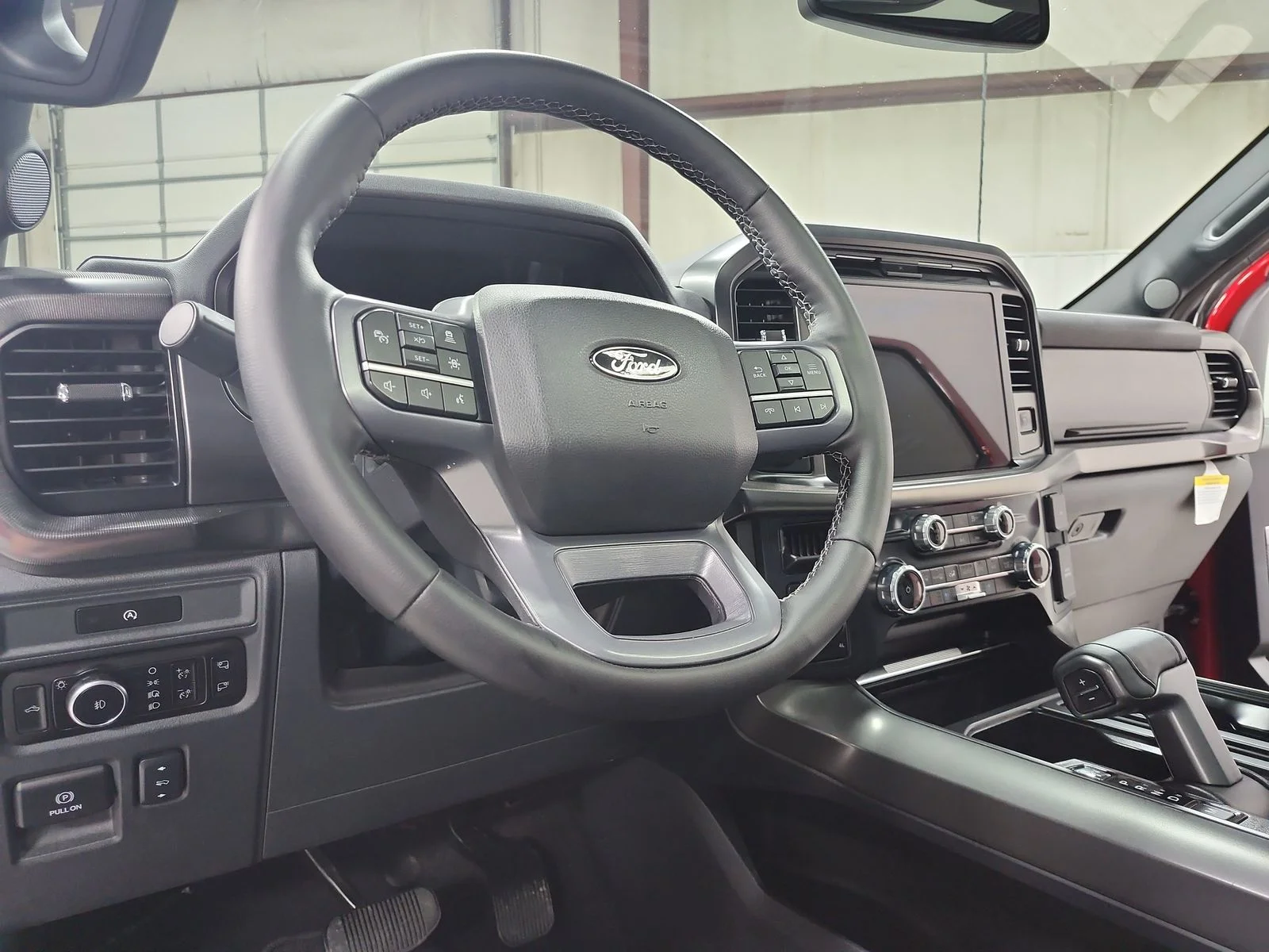 Used 2025 Red Ford Lariat image 19