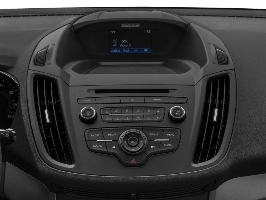 Used 2018 White Ford SEL image 7