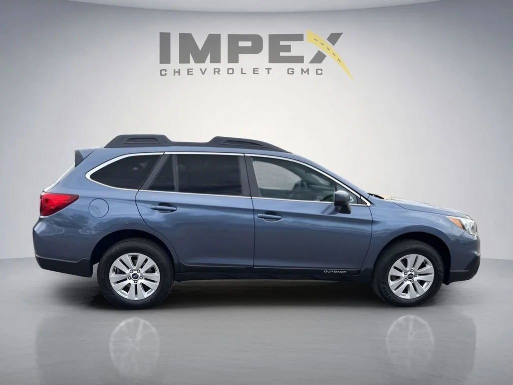 Used 2016 Blue Subaru 2.5i Premium image 6
