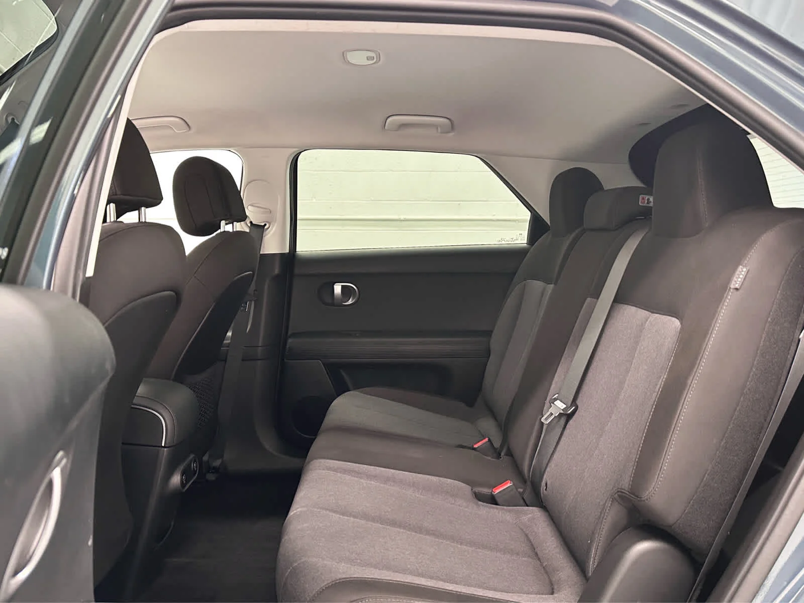 Used 2024 Digital Teal Hyundai SEL image 15