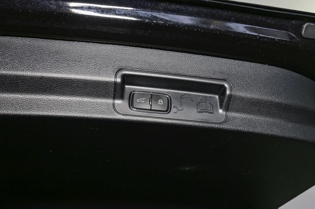 Used 2023 Black Ford ST-Line image 12