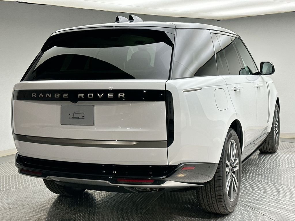 New 2026 Fuji White Land Rover SE image 13