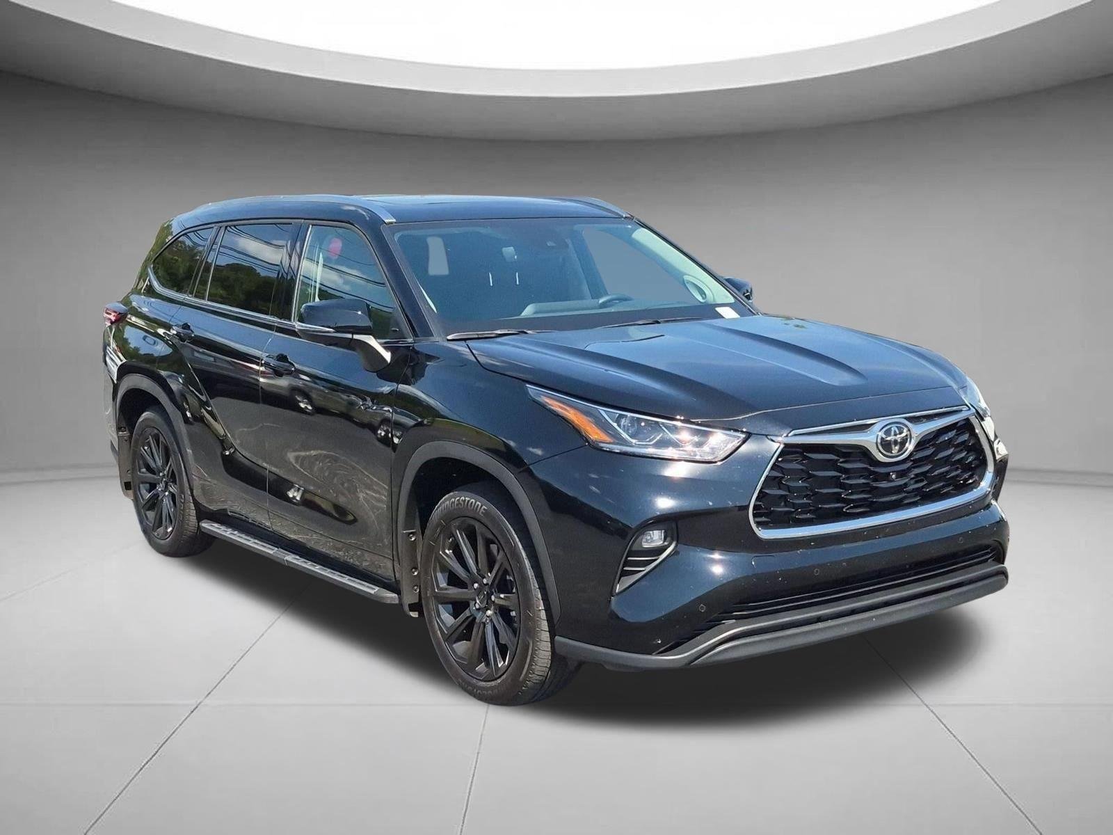Used 2026 Midnight Black Metallic Toyota Limited image 7