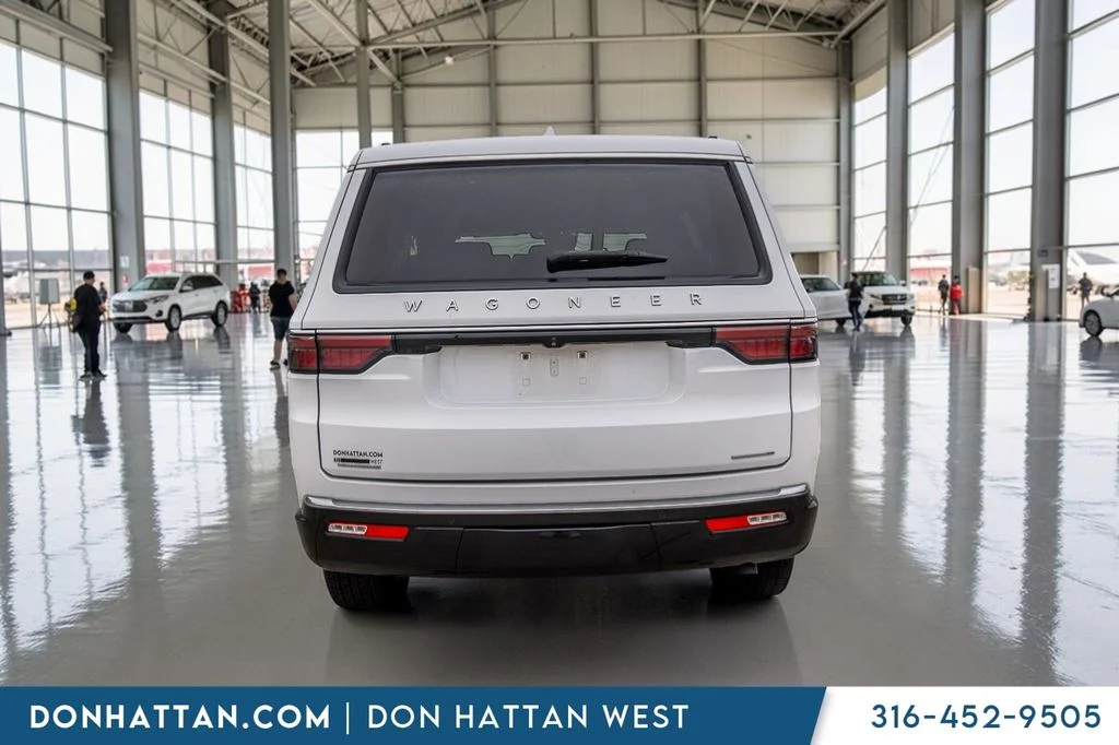2023 Jeep Wagoneer Series III - Photo 39