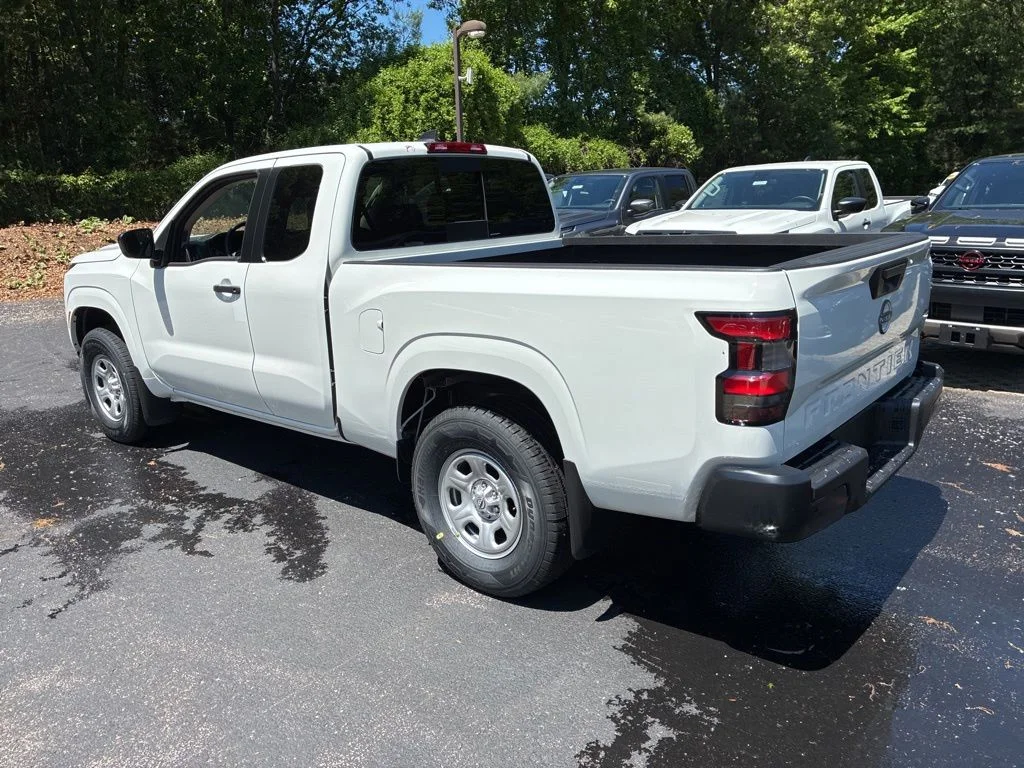 New 2026 Glacier White Nissan King Cab® S image 6