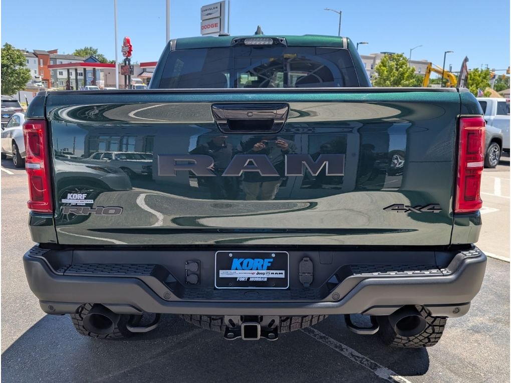 New 2026 Serrano-Green Metallic Exterior Paint RAM RHO image 6