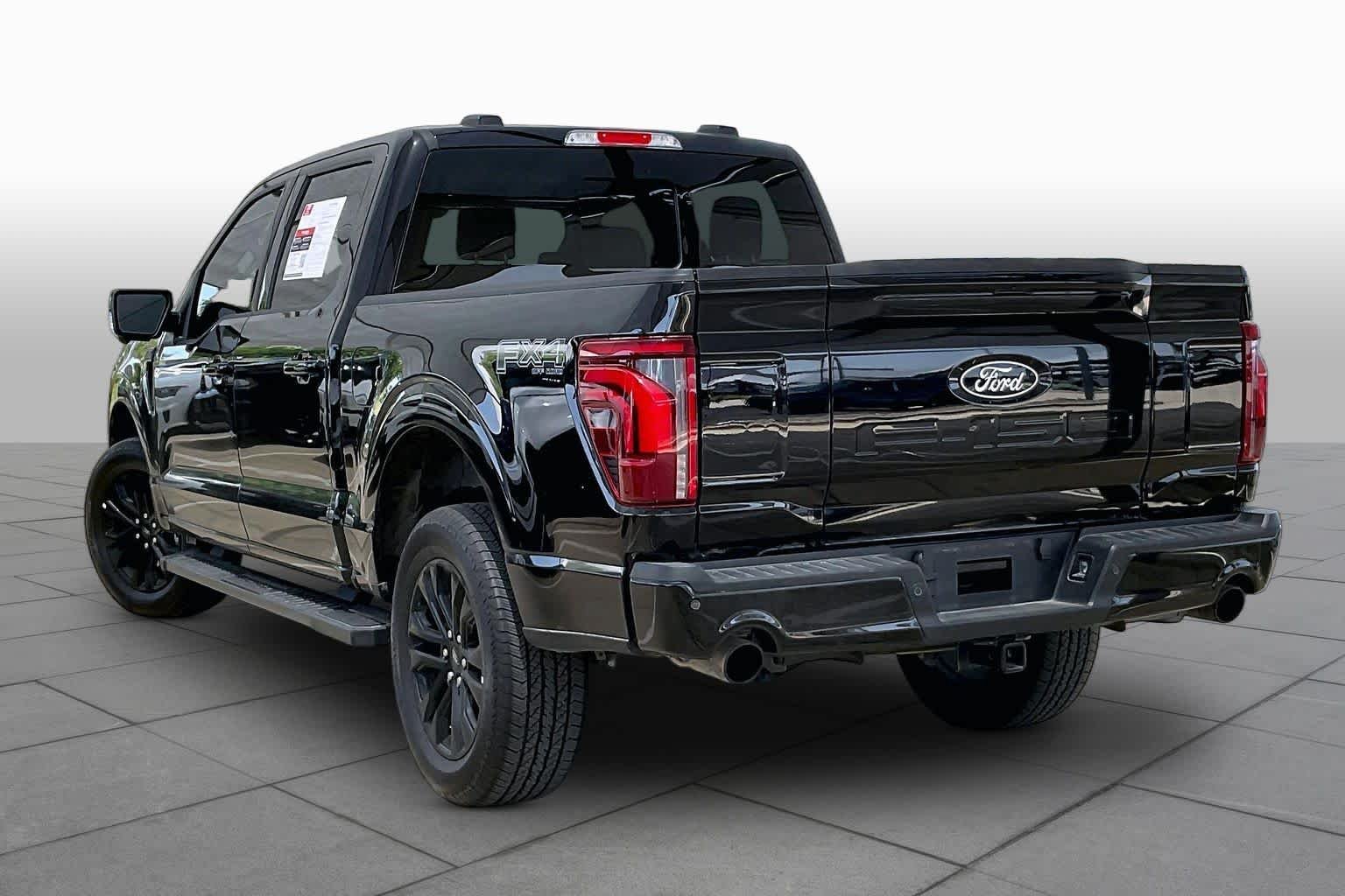 Used 2024 Agate Black Metallic Ford LARIAT image 12
