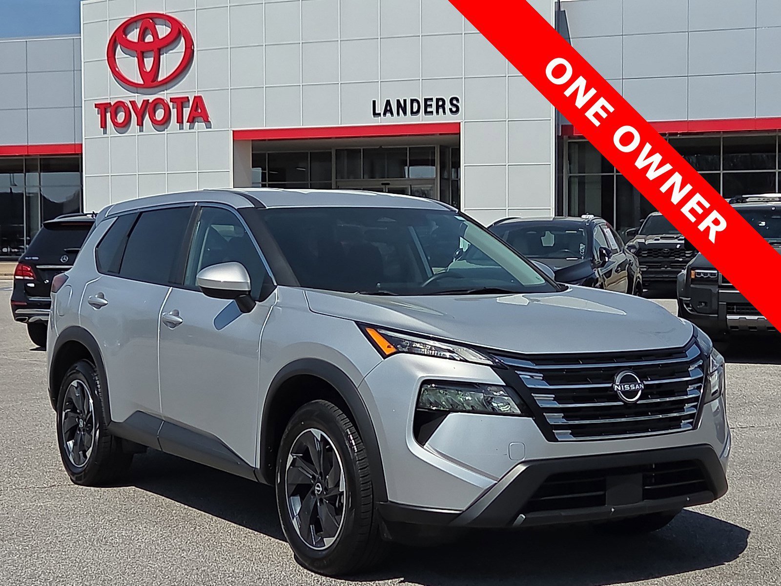 2024 Nissan Rogue SV