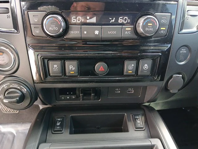 Used 2021  Nissan PRO-4X image 47