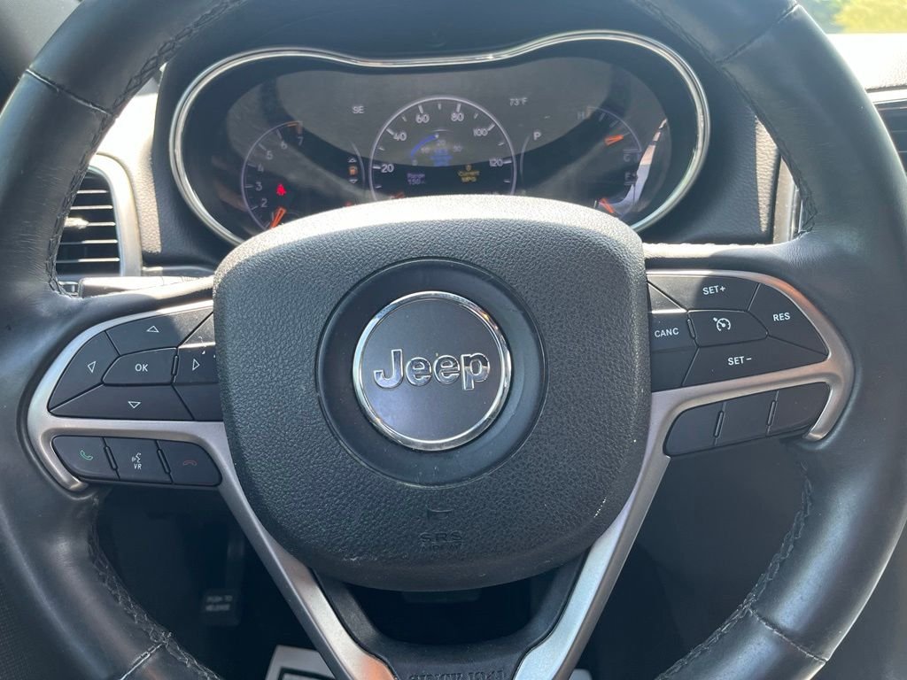 Used 2018 White Jeep Laredo E image 20