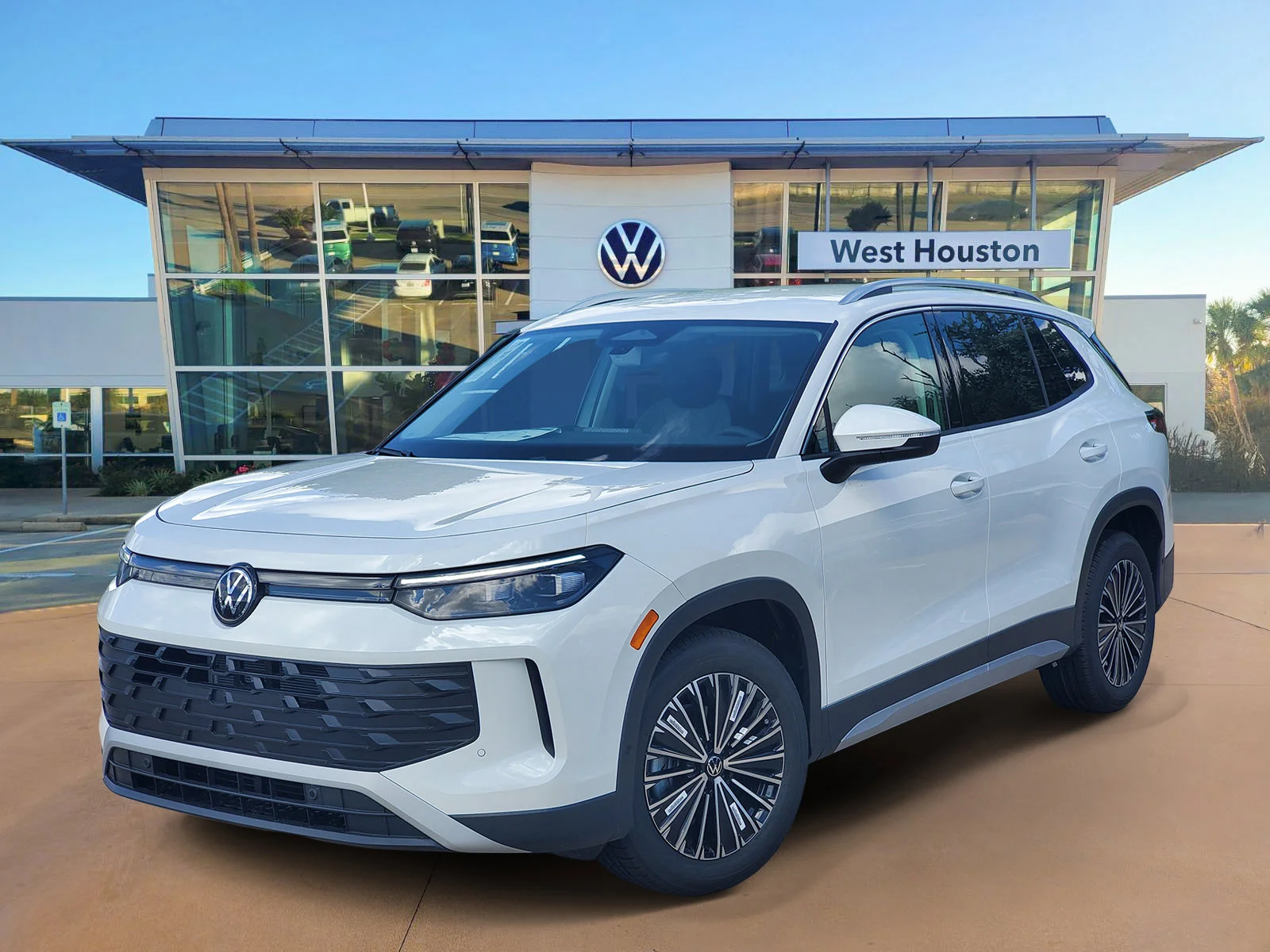 2026 Volkswagen Tiguan 2.0T S's photo