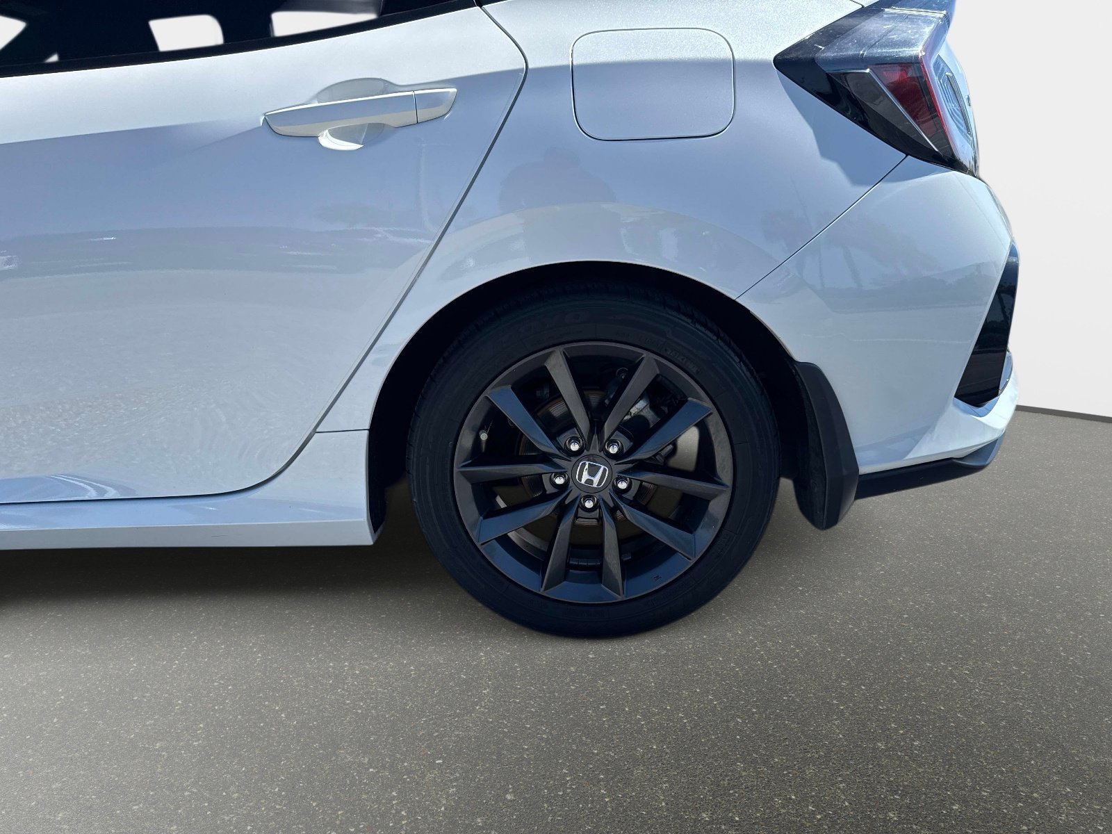 Used 2020 Platinum White Pearl Honda EX image 10