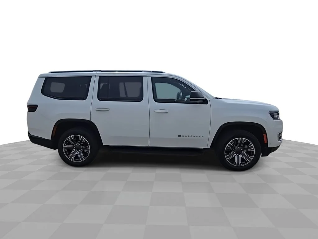 Used 2024 White Jeep Series II image 9