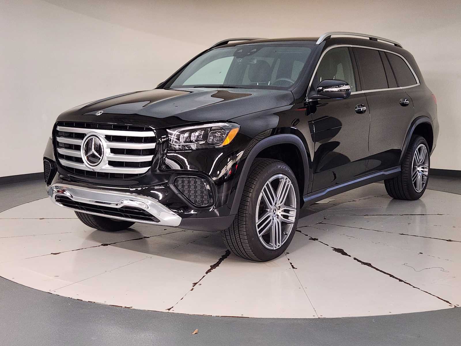 2026 Mercedes-Benz GLS Base