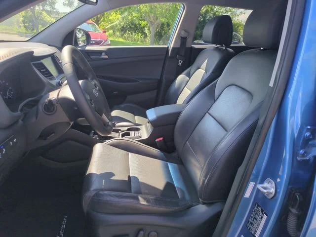 Used 2018 Blue Hyundai Limited image 11