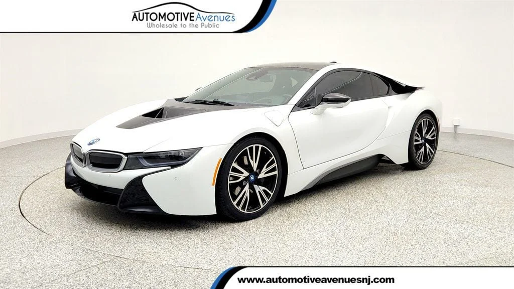 2015 BMW i8 Giga World's photo