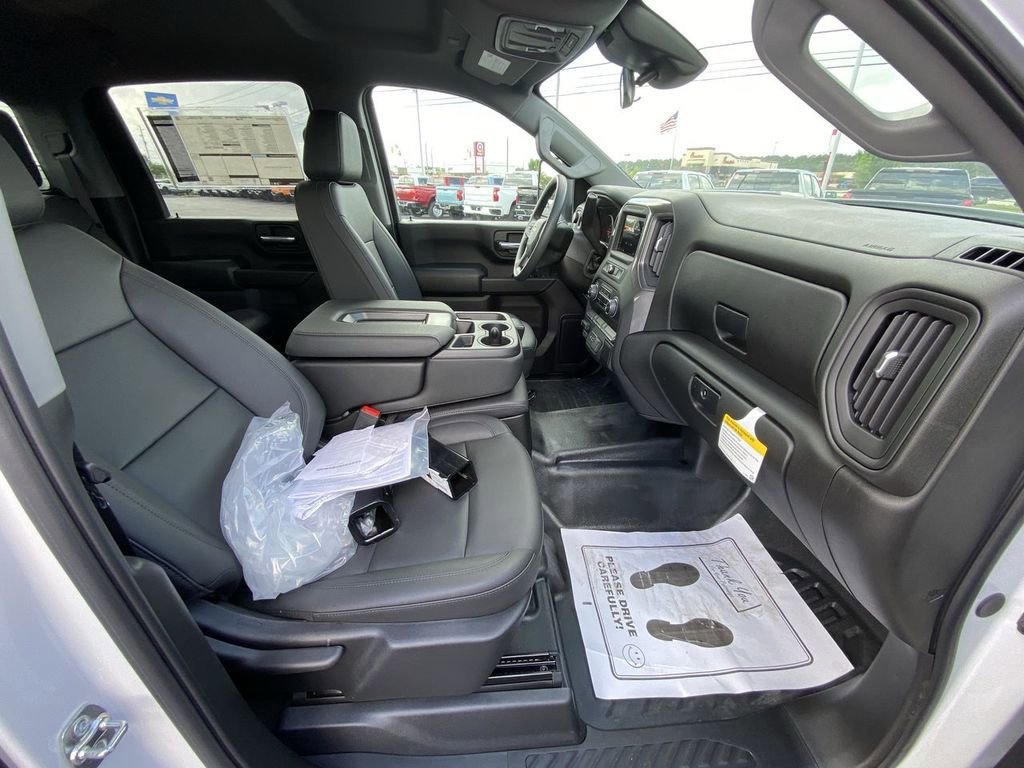 2025 Chevrolet Silverado 2500 HD Work Truck - Photo 33