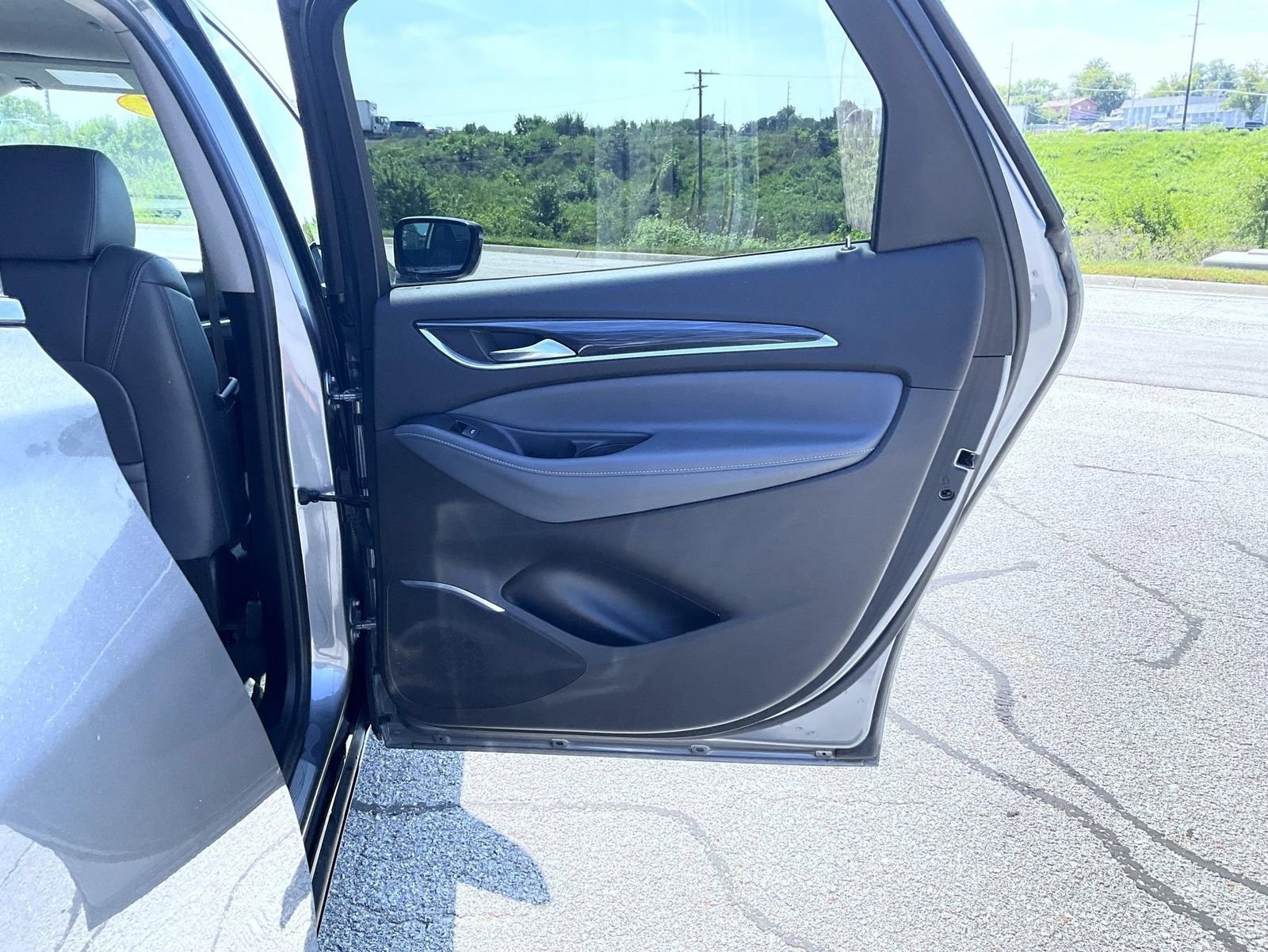 2021 Buick Enclave Essence - Photo 19