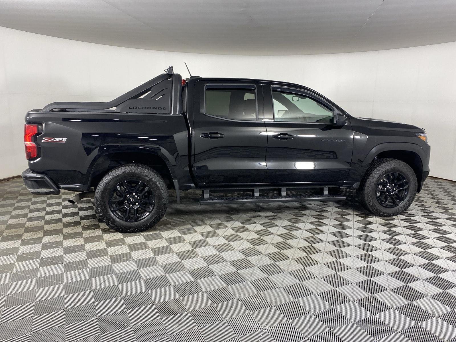 Used 2026 Black Chevrolet 4WD Z71 image 11