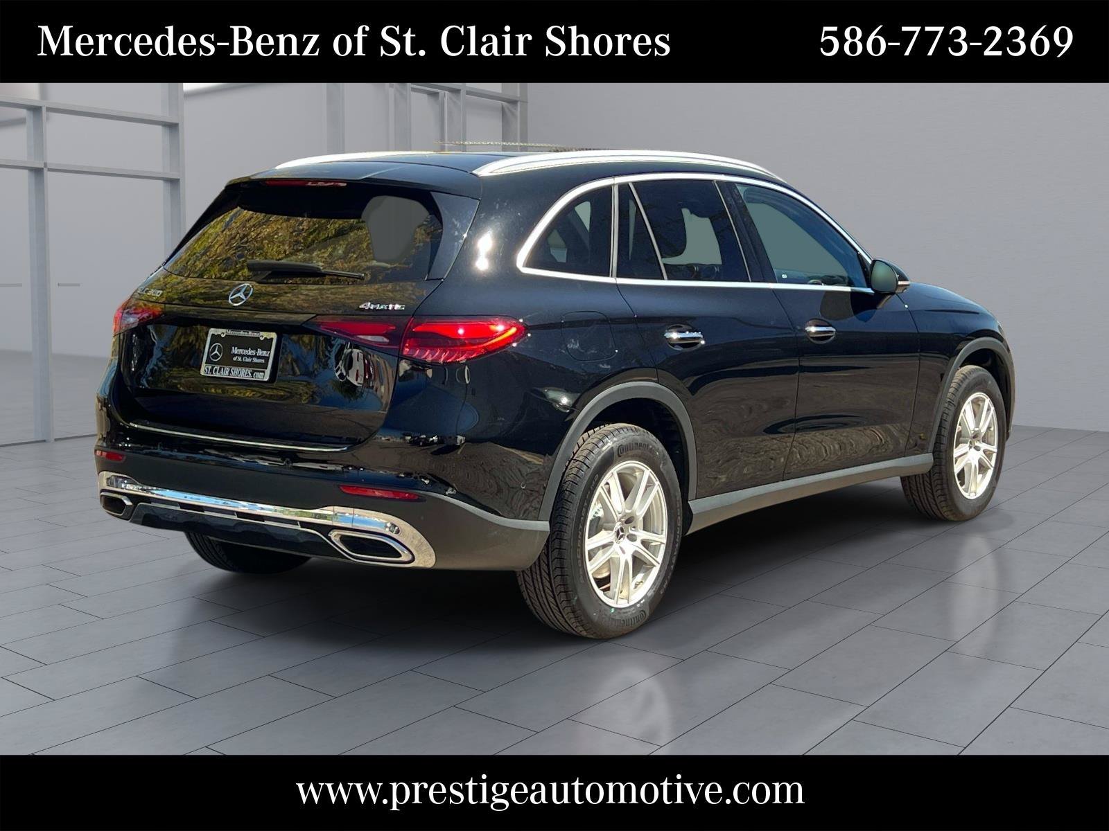 Certified Used 2023 Black Mercedes-Benz GLC 300 image 6
